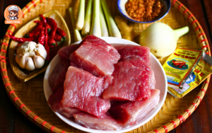 Nguyên liệu làm khô heo cháy tỏi